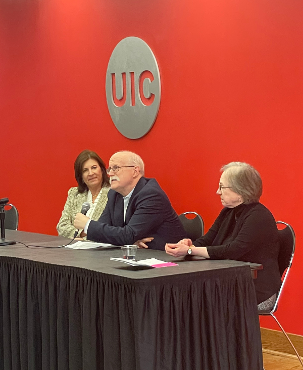 Drs. Rachel Casey, David DuBois and Luisa DiPietro answer audience questions during a panel session